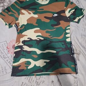 Nike Camouflage T-Shirt